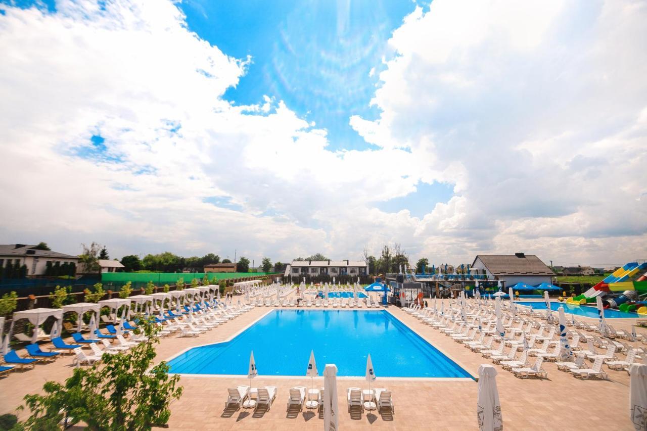 Sofia Hotel Velyka Omelyana 외부 사진